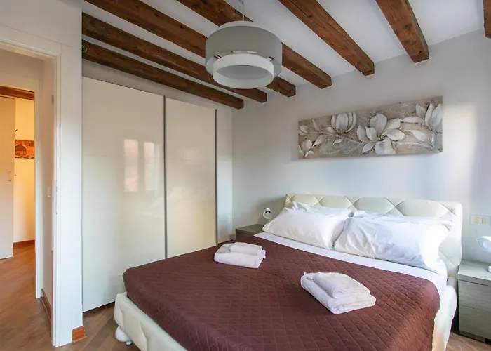 Ca Francesca Apartmán *